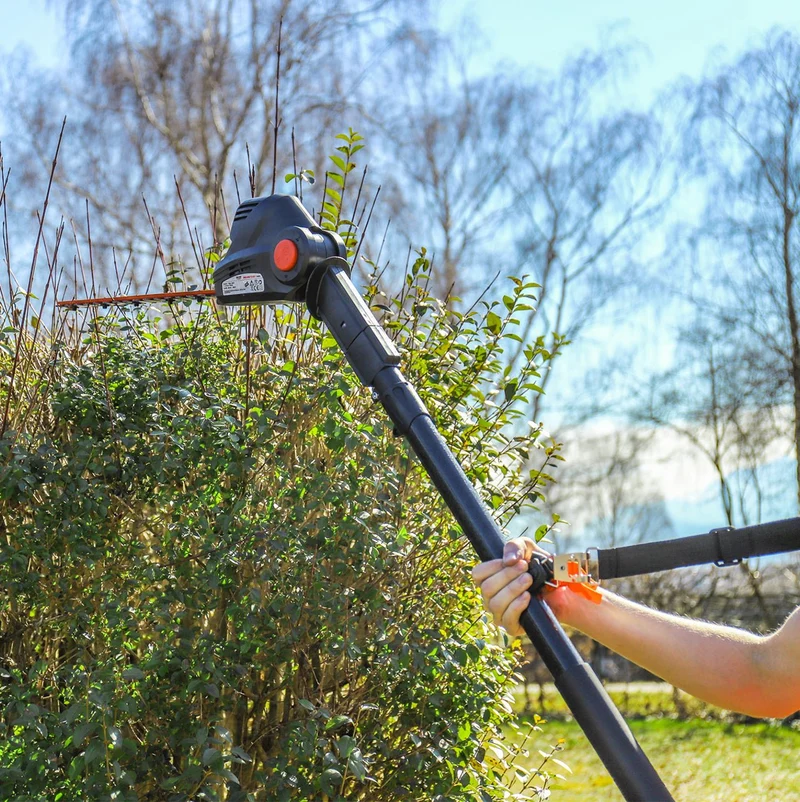 Heckenschere/Kettensäge 450 W / 710 W 2-in-1