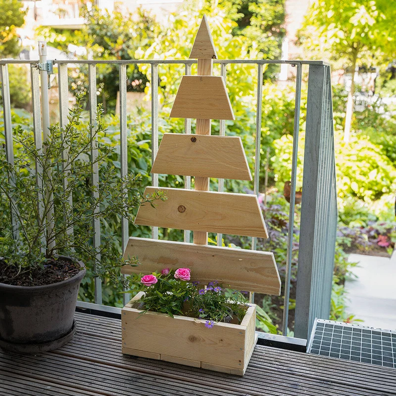 Holz-Tannenbaum mit Dekokasten