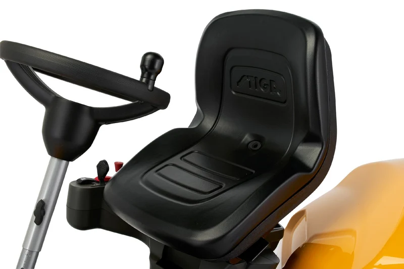 Stiga Frontmäher Park 500 WX mit Mähdeck Combi Pro 110 Q Plus Winterpaket mit 120 cm Schneeschild und Schneeketten