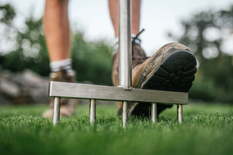Lawnclaw – Deep Soil Loosener with Solid Tines