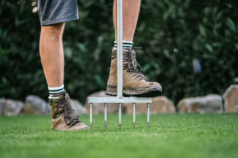 Lawnclaw – Deep Soil Loosener with Solid Tines