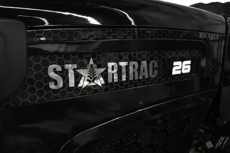 Startrac Farbe Schwarz