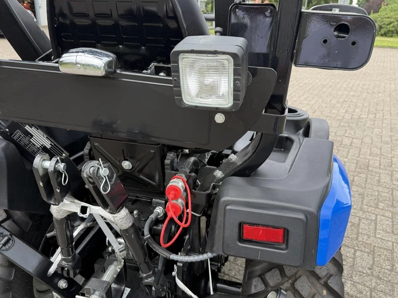 Solis Kompakttraktor 26 HST Vorführer mit Galaxy Pro Bereifung -sofort verfügbar