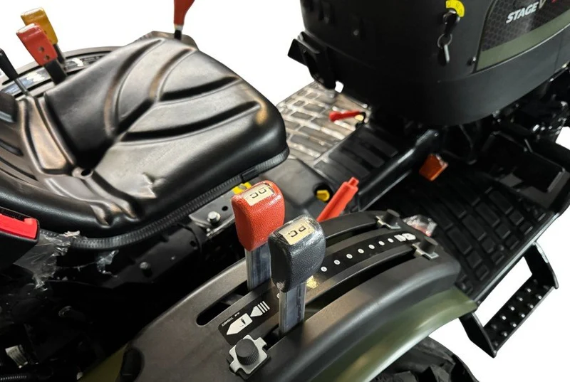 Startrac Allrad-Kleintraktor 22 Grundmaschine ohne Bereifung -5 Farben wählbar
