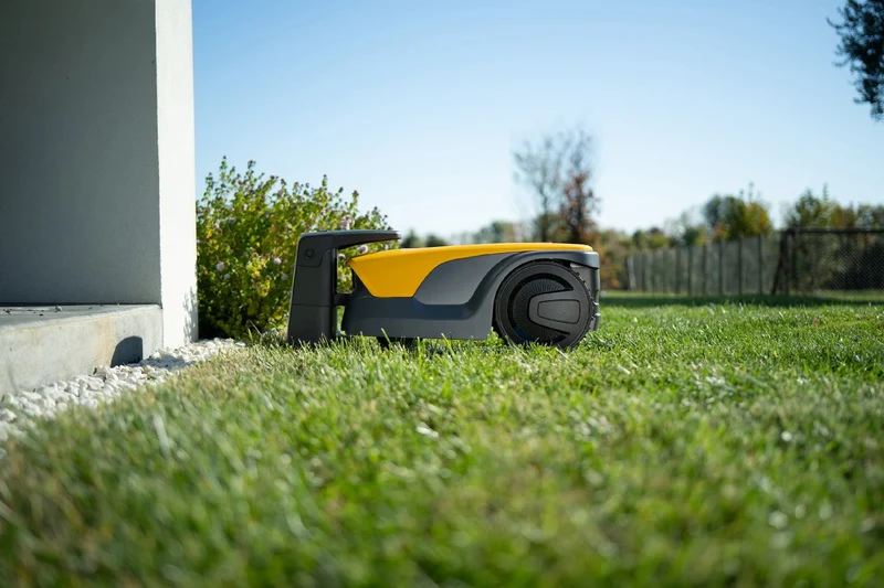 Stiga kabelloser Mähroboter A 25v - mit kostenloser Abdeckung