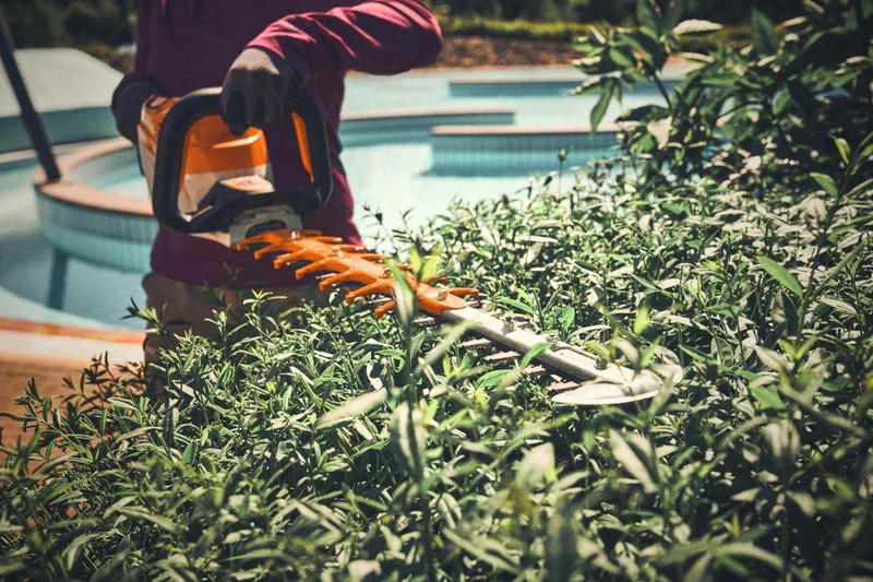STIHL Akku-Heckenschere HSA 140 R, 75 cm, ohne Akku und Ladegerät