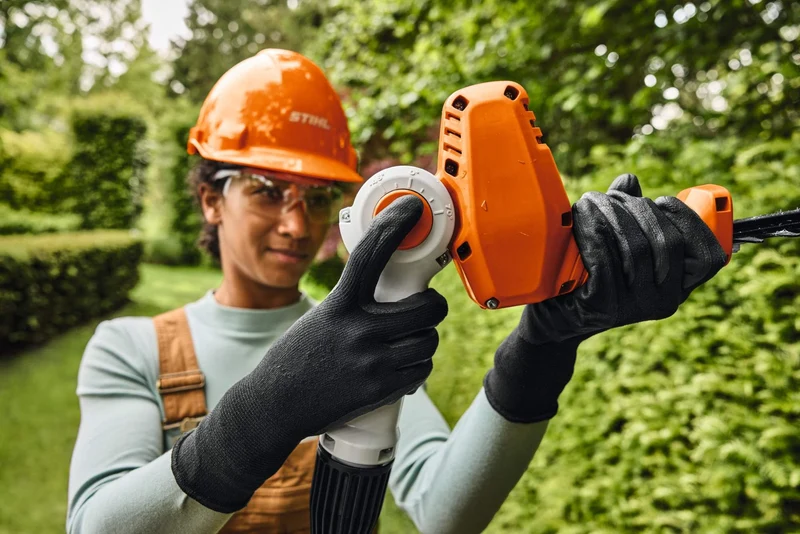 STIHL Akku-Heckenschneider HLA 40, Schnittlänge 45 cm - ohne Akku und Ladegerät