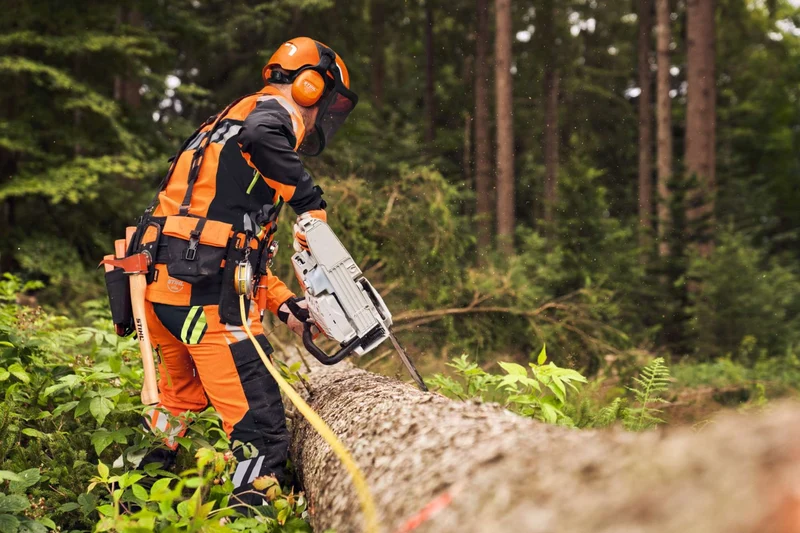 STIHL Benzin-Motorsäge MS 400 C-M VW, RH, Schienenlänge 45 cm