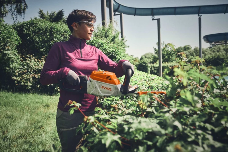 STIHL HSA 140 T, Schnittlänge 60 cm, ohne Akku und Ladeg