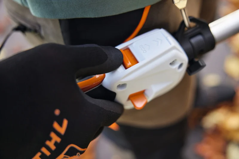STIHL Akku-KombiMotor KMA 120 R Grundgerät