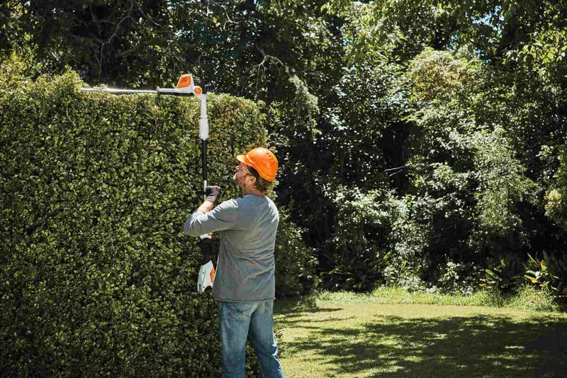 STIHL Akku-Heckenschneider HLA 56 ohne Akku und Ladegerät