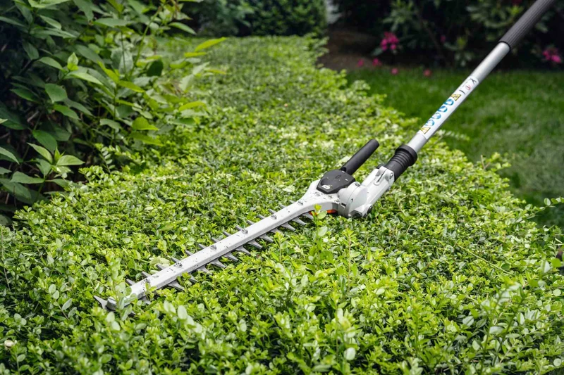 STIHL Anbau-Heckenschneider HL-KM 145°