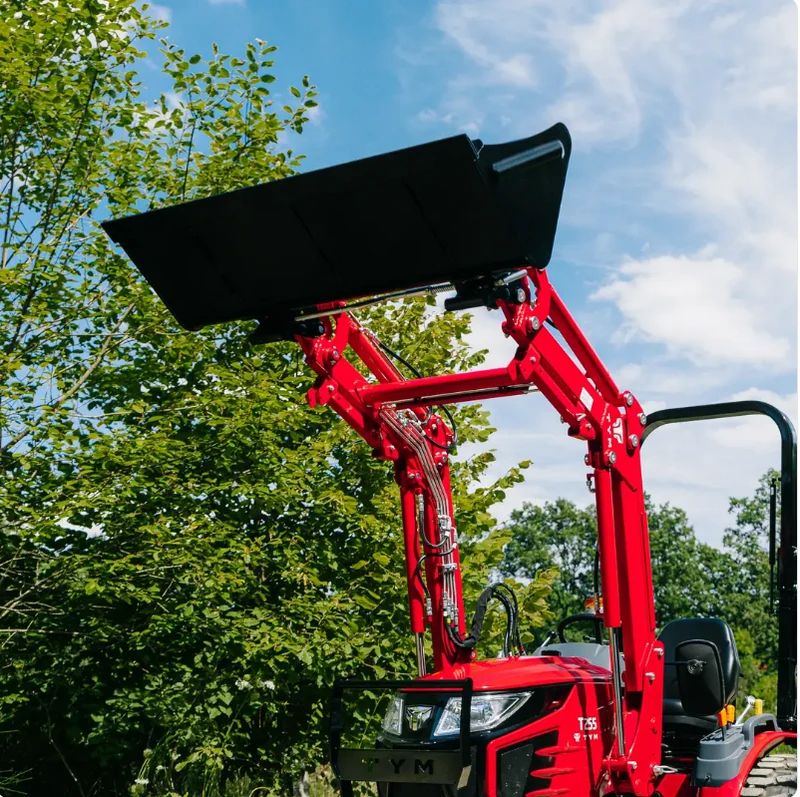 Tym Allrad-Kompakttraktor T255 mit Rasenbereifung, 153cm Zwischenachsmähwerk und Frontlader