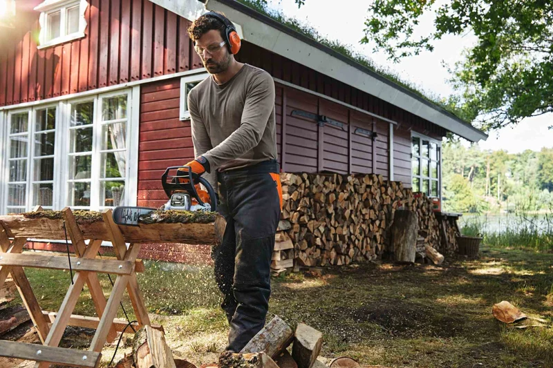 STIHL Benzin-Motorsäge MS 212 C-BE, PM3, 35 cm