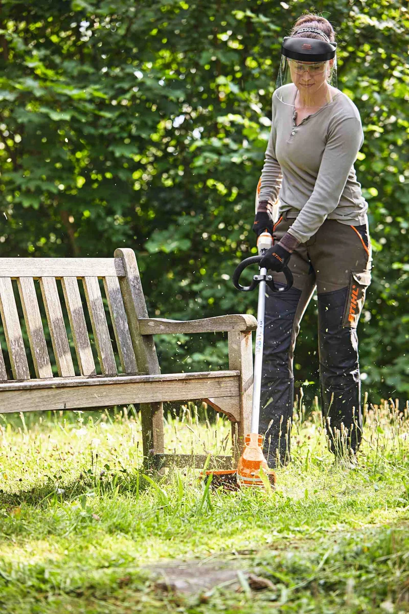 STIHL Akku-Motorsense FSA 86 R ohne Akku und Ladegerät