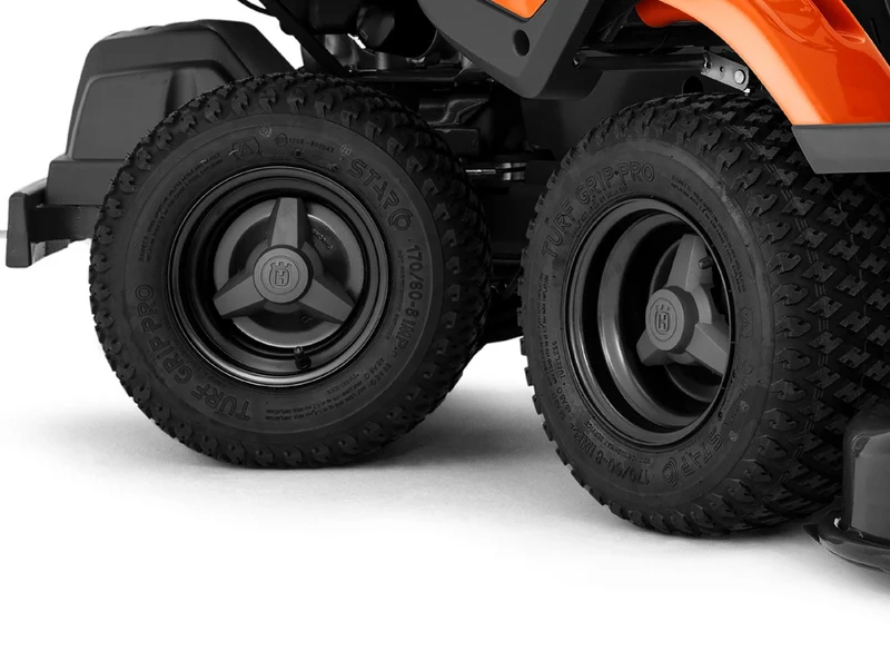 Husqvarna Profi-Frontmäher R 216TC AWD mit 103 cm Mähdeck Limited Edition