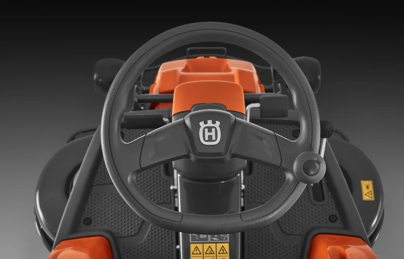 Husqvarna Profi-Frontmäher R 216T AWD - Grundgerät ohne Mähwerk