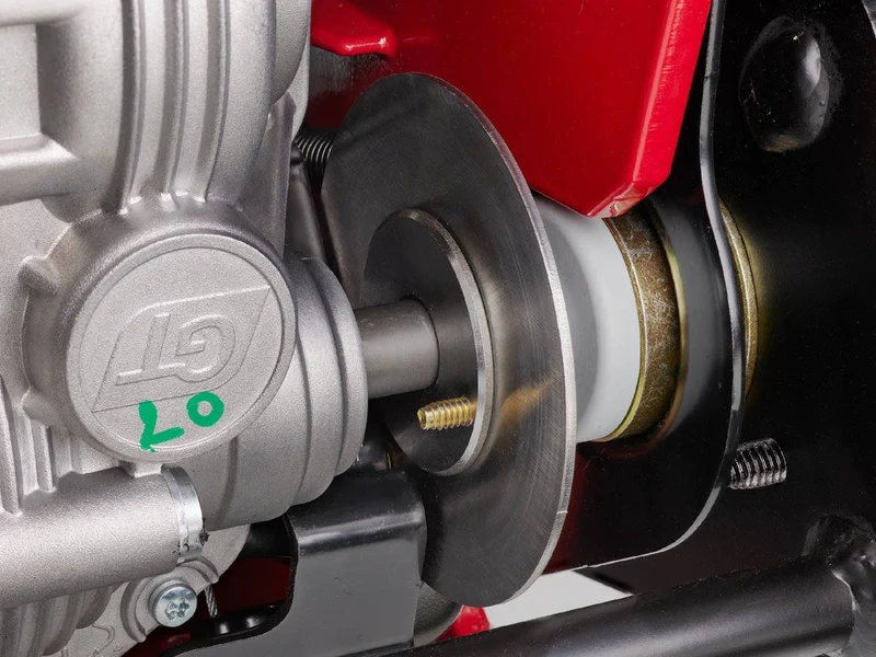 Toro Benzin-Rasenmäher mit Radantrieb TurfMaster HDX