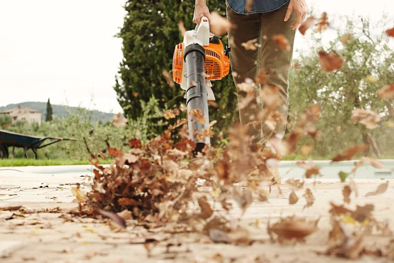 STIHL Benzin-Blasgerät BG 56