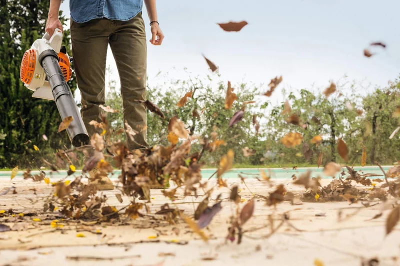 STIHL Benzin-Blasgerät BG 56