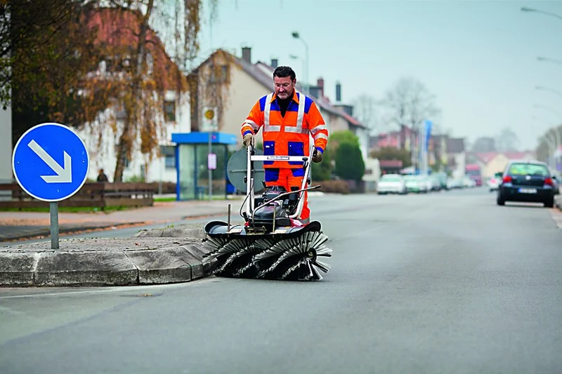 Tielbürger Schmutz- und Schneekehrmaschine tk48 professional Honda GXV160