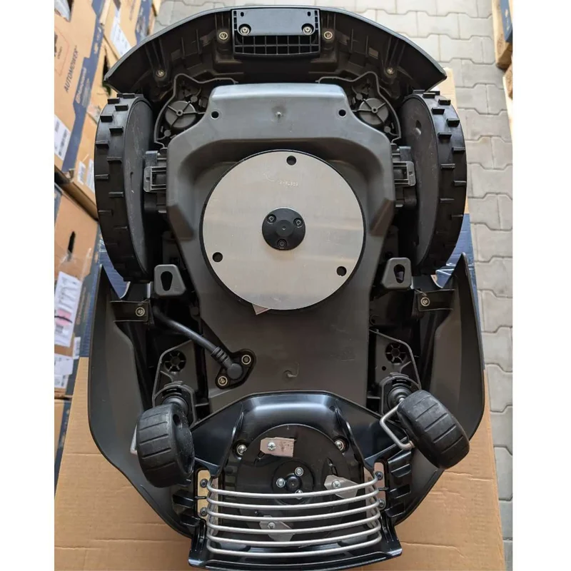 Husqvarna Automower 410XE NERA Mähroboter - B-Ware