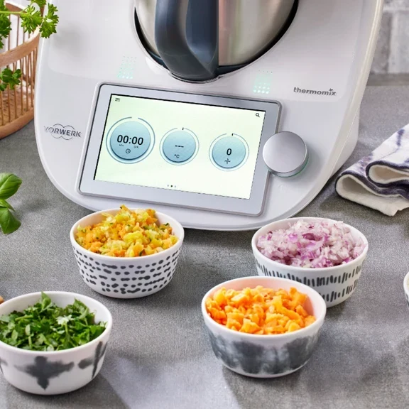 Vorwerk Thermomix® TM6 – Der bewährte Küchenmaschinen-Klassiker