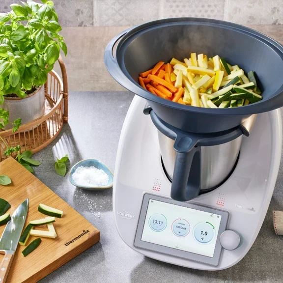 Vorwerk Thermomix® TM6 – Der bewährte Küchenmaschinen-Klassiker