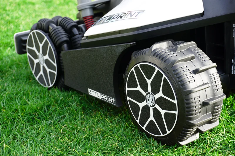 Mammotion Luba mini AWD Mähroboter Performance Komplettpaket