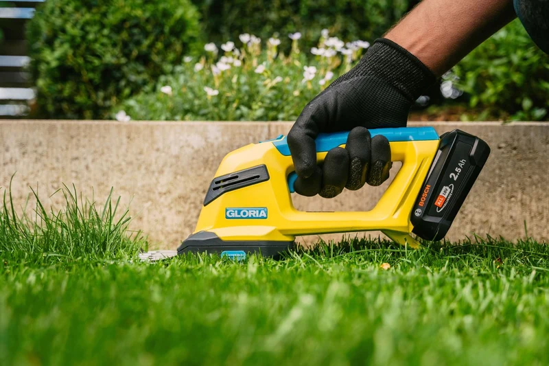 FineCut 18V compact Baretool Set