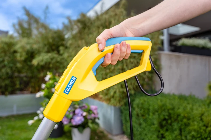 FineCut 230V - Kompakt Rasen- und Kantenschneider mit 25 cm Schnittbreite