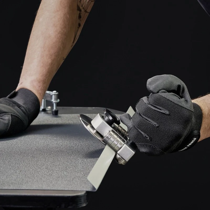 BUSCHMANN TOOLS - Disc Bender S | Rundbieger für Bleche (90°–180°)