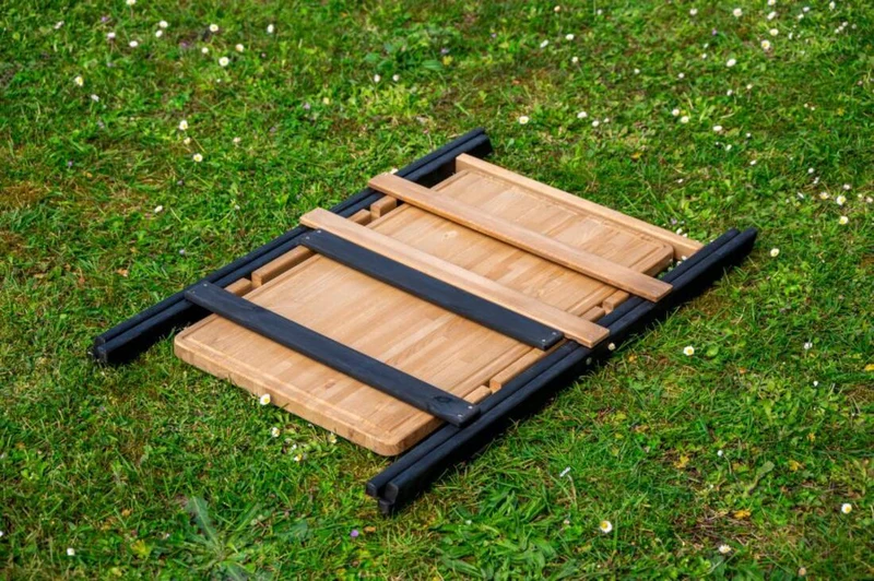 Mehrzwecktisch