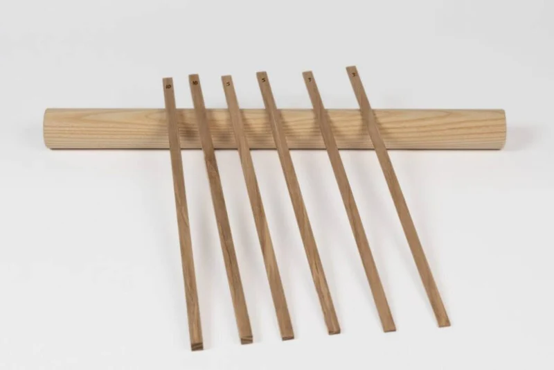 Teigrolle mit Teigstäben