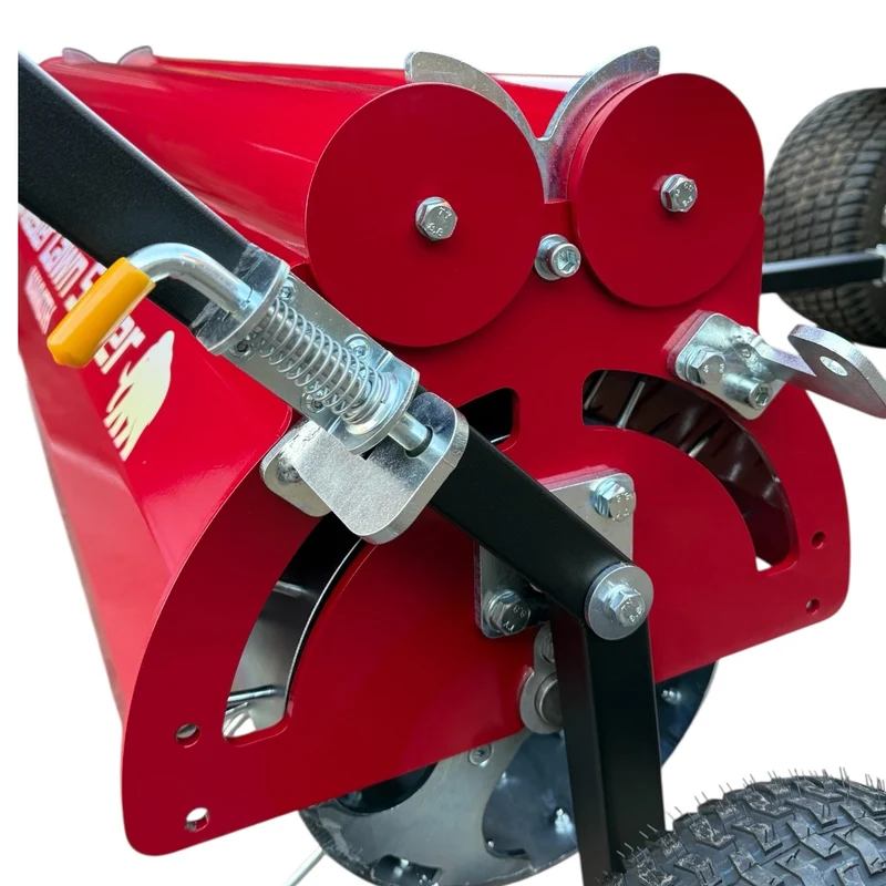 Master Lawn Spiker Mammoth