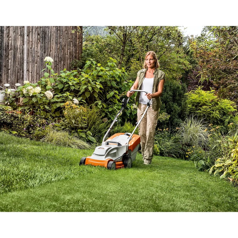 Stihl Akku-Rasenmäher RMA 235 / ohne Akku und Ladegerät
