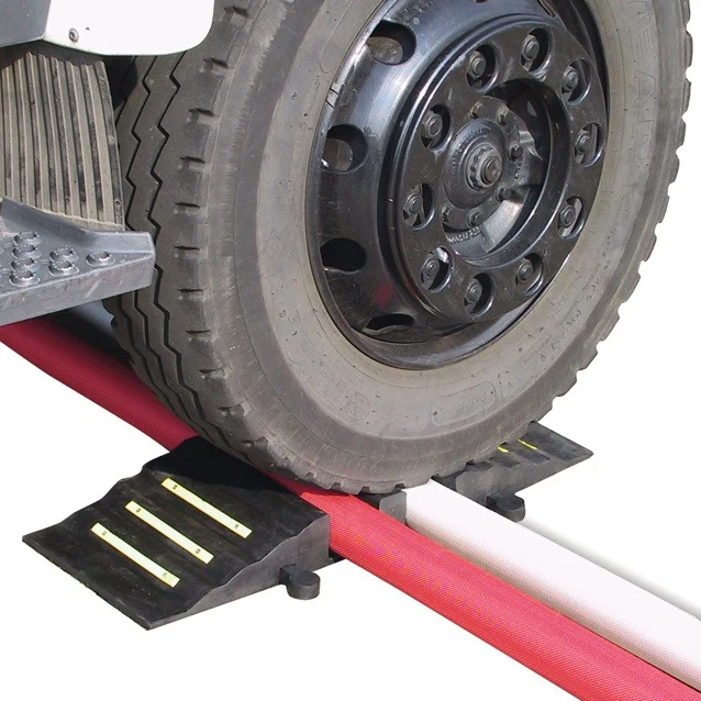 PARSCH Gummi-Schlauchbrücke für 2 Schläuche, 44 t Tragfähigkeit