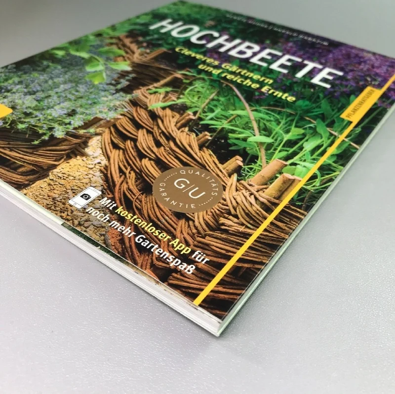Hochbeete - Pflanzenratgeber (Cleveres Gärtnern und reiche Ernte)