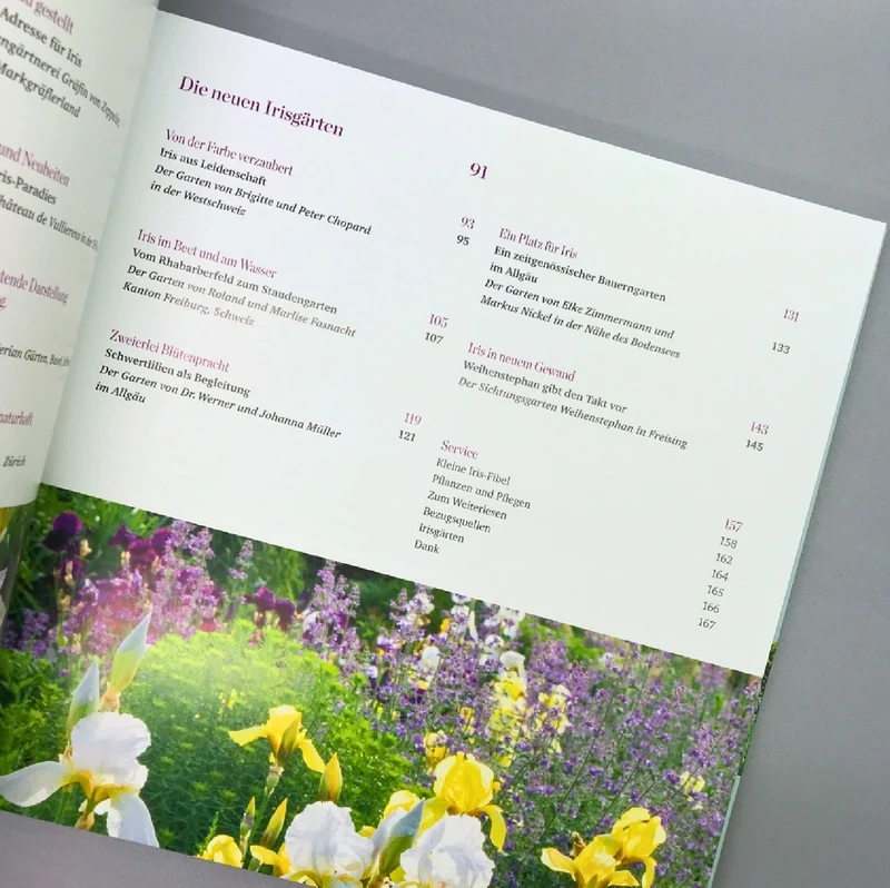 Iris in bester Gesellschaft (Heidi Howcroft & Christa Brand)