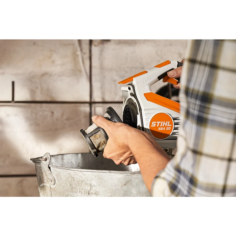 Stihl Akku-Handsauger-Set SEA 20 + Kühltasche