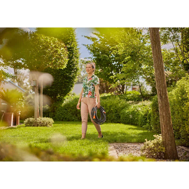 Gardena Textilschlauch Liano™ Life Set mit Bewässerungsbrause