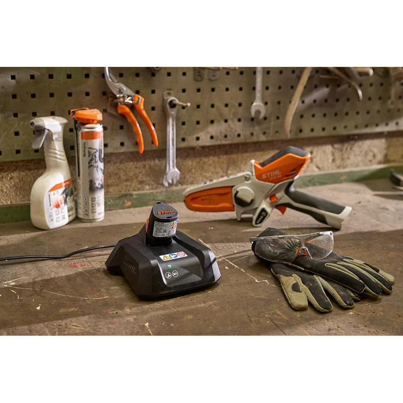 Stihl Schnellladegerät AL 5