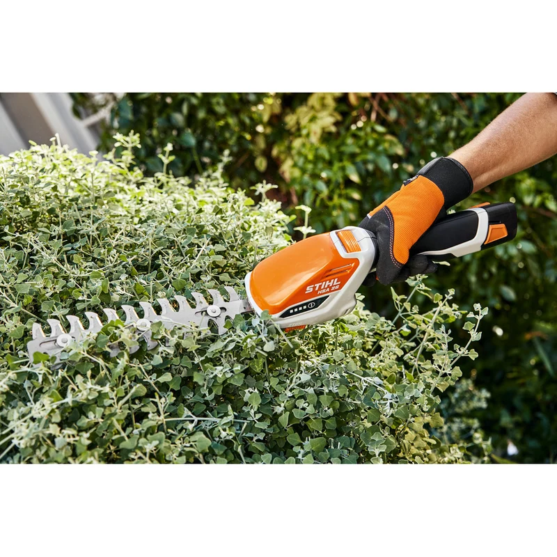 Stihl Akku-Strauchschere HSA 26 / ohne Akku und Ladegerät