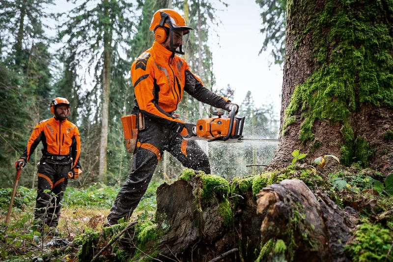 Stihl Benzin-Motorsäge MS 500i mit elektronisch gesteuerter Einspritzung